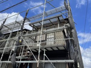 柏市で施工していた外壁塗装工事が終了しました。