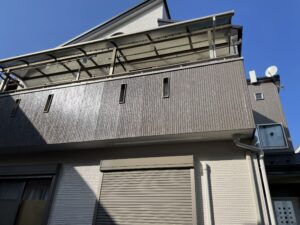 松戸市で施工していた外壁塗装と屋根葺き替え工事の現場が終了しました。