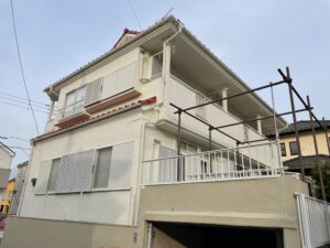 柏市で施工している外壁塗装と屋根塗装が本日足場解体になりました。