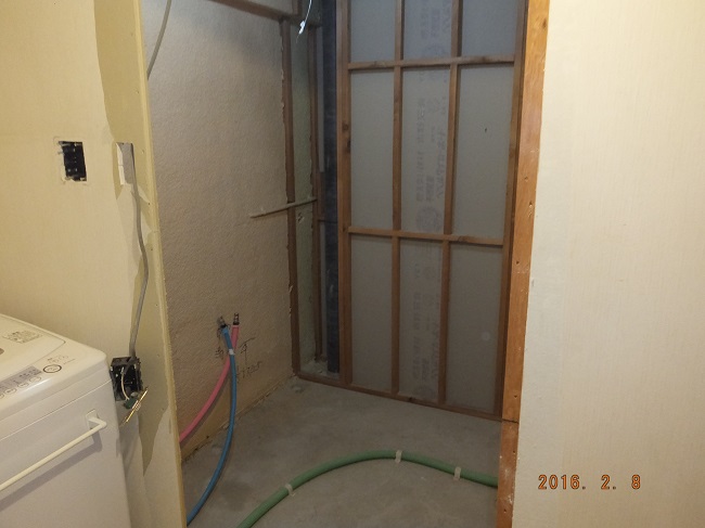 施工中ユニットバス