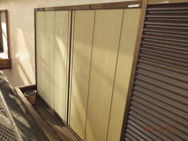 before 雨戸、戸袋塗装