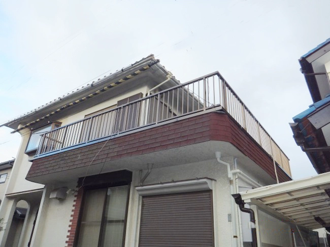 船橋市 バルコニー手すり付き笠木と雨戸一筋セット交換工事