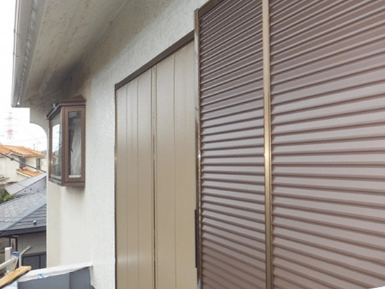 雨戸一筋交換後