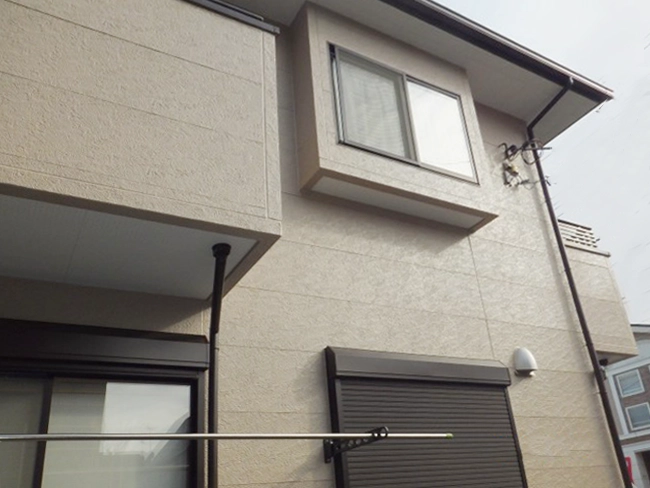 柏市 外壁塗装と屋根塗装|仕上がり艶を調整して仕上げ